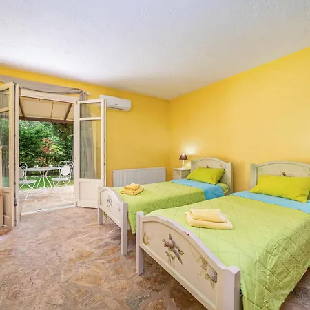 Lithi By וילה סבורונטה