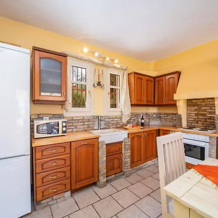 Lithi By Villa Svoronata